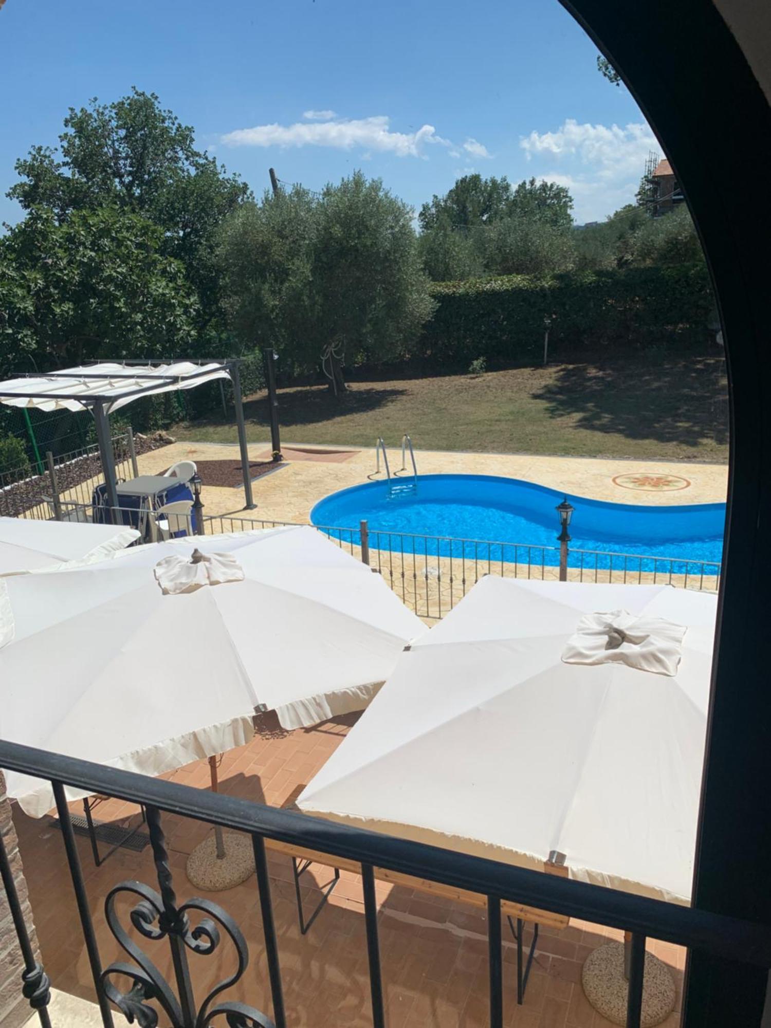 Montalto delle Marche Agriturismo Cerquatonda מראה חיצוני תמונה